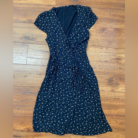 Brandy Melville Dresses & Skirts - Brandy Melville Navy Floral Wrap Dress